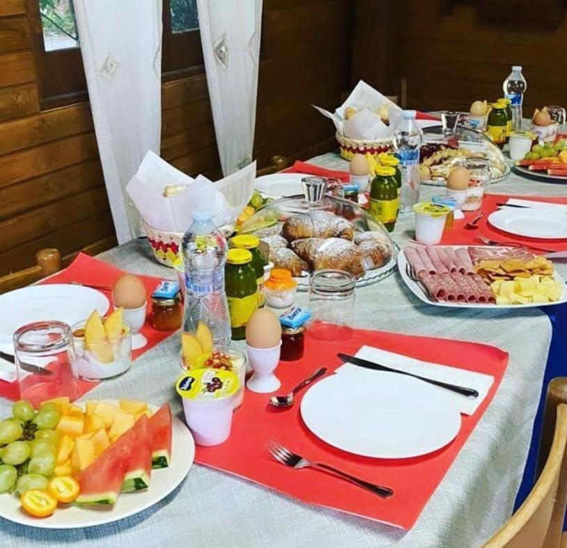 B&B Il Girasole SantʼAnna Arresi 外观 照片