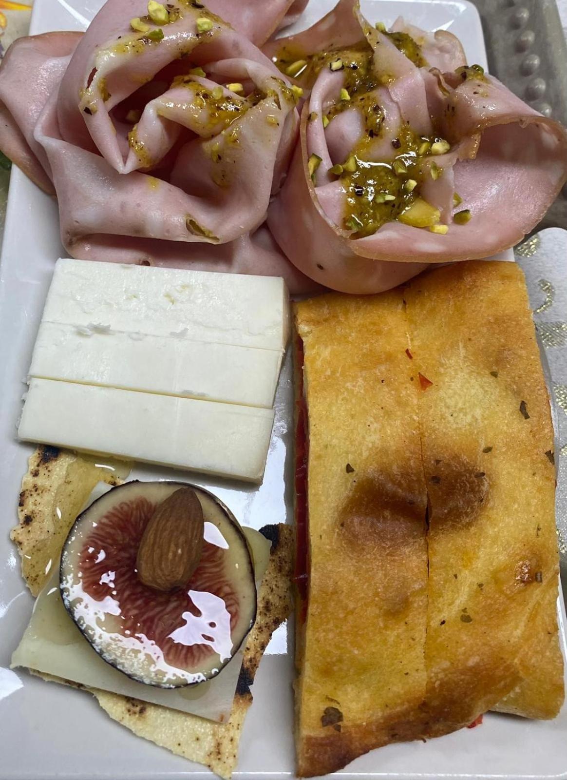 B&B Il Girasole SantʼAnna Arresi 外观 照片